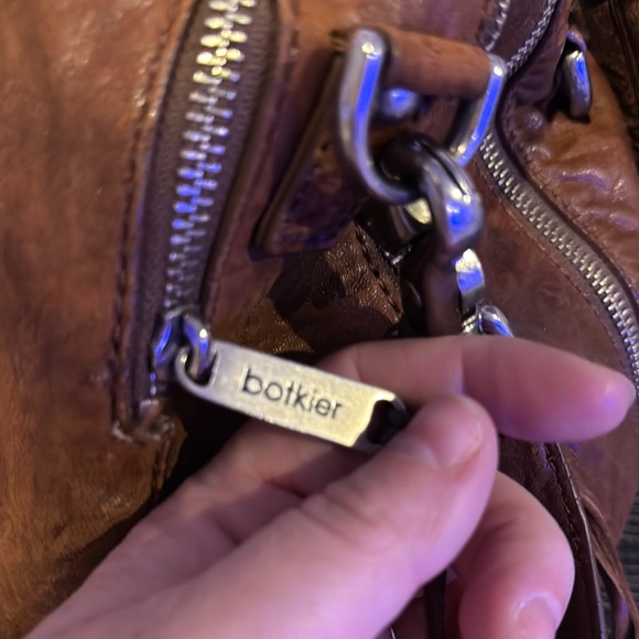 Botkier Leather Women's Bag - Picture 4 of 10